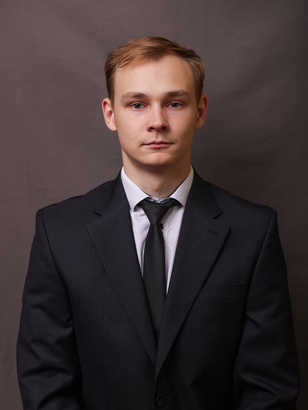 Колесников Дмитрий Вячеславович.