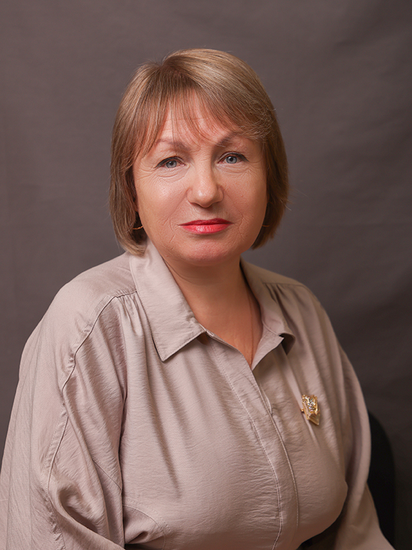 Уркунова Валентина Петровна.